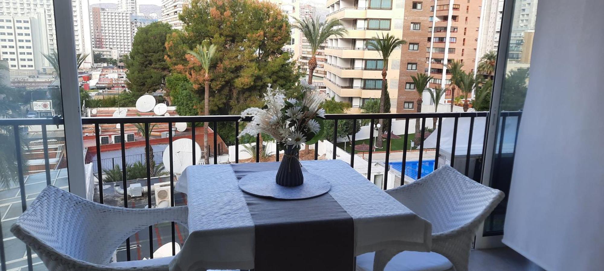 Happy Loix Wifi Aa Garage Pool Apartment Benidorm Exterior photo